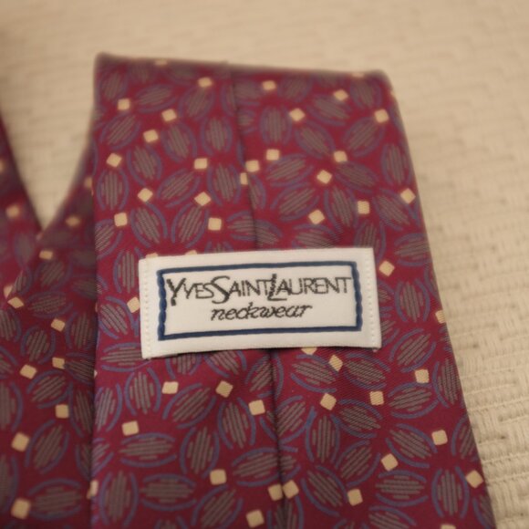COPY - Yves Saint Laurent neckwear burgundy tie 100% silk - Picture 2 of 5